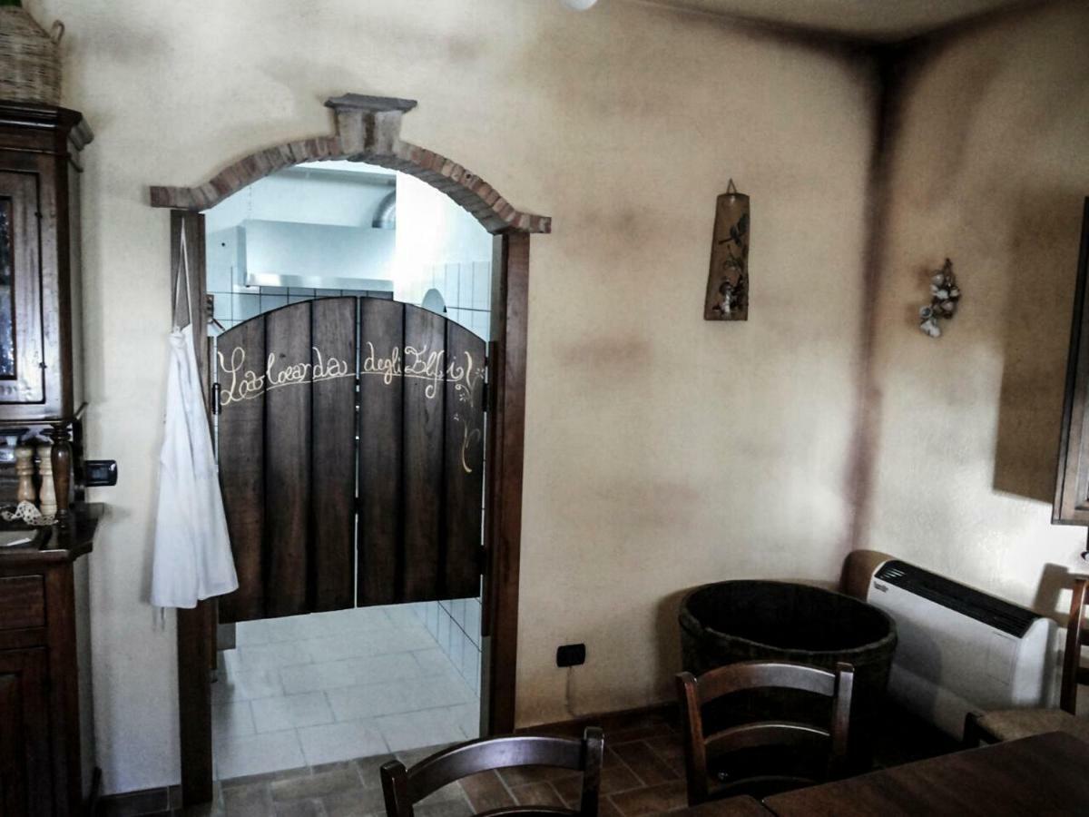 La Locanda Degli Elfi วิจจาเนลโล ภายนอก รูปภาพ