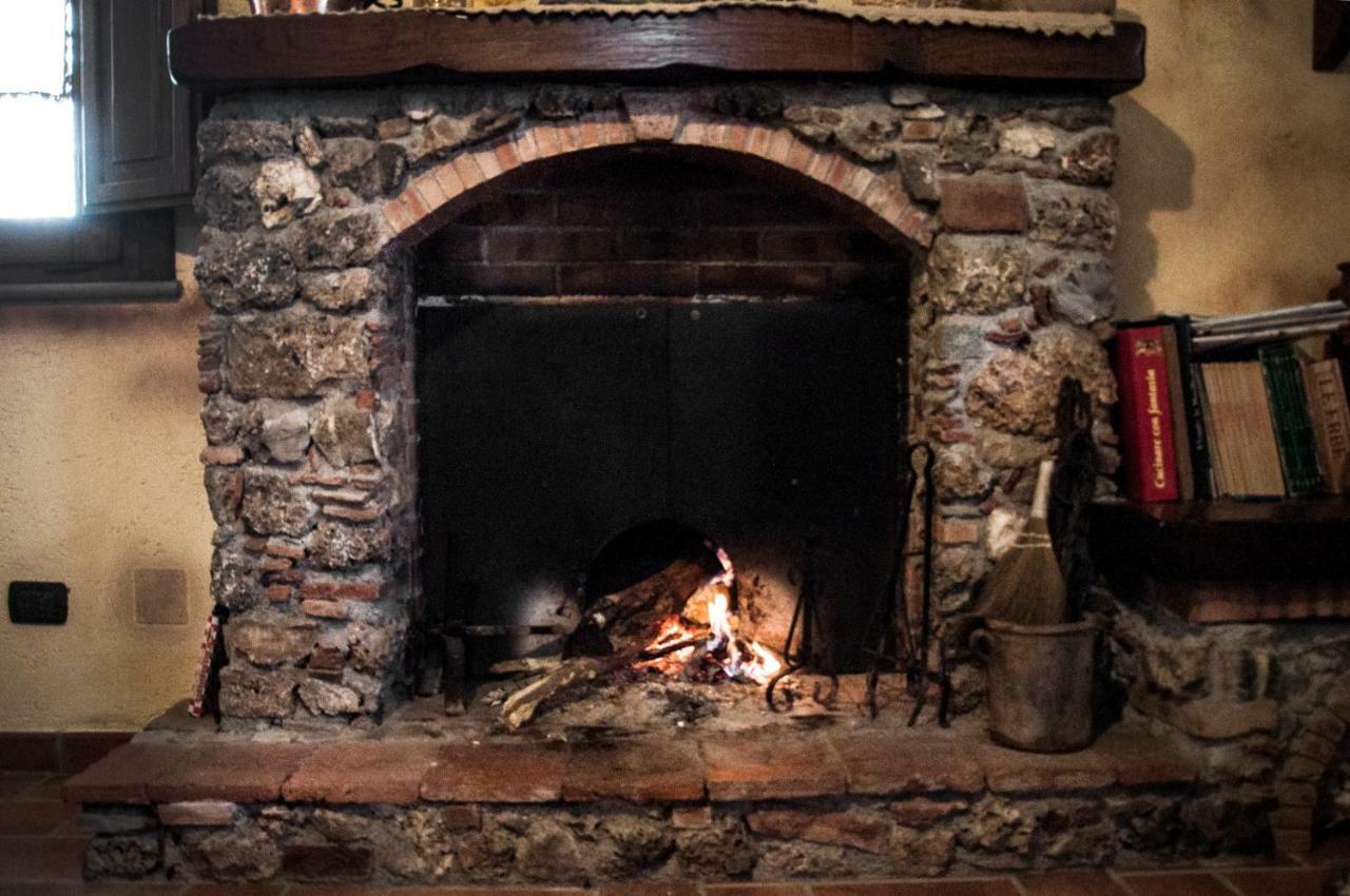 La Locanda Degli Elfi วิจจาเนลโล ภายนอก รูปภาพ